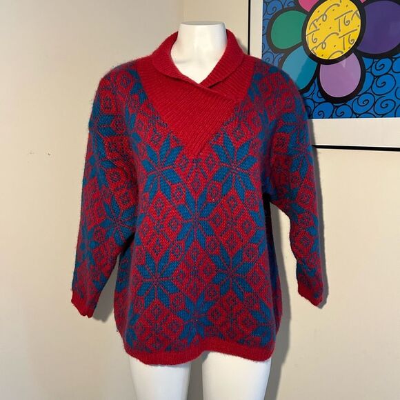 Benetton Vintage Red and Blue Nordic Geometric Patterned Women's Sweater - Picture 1 of 8